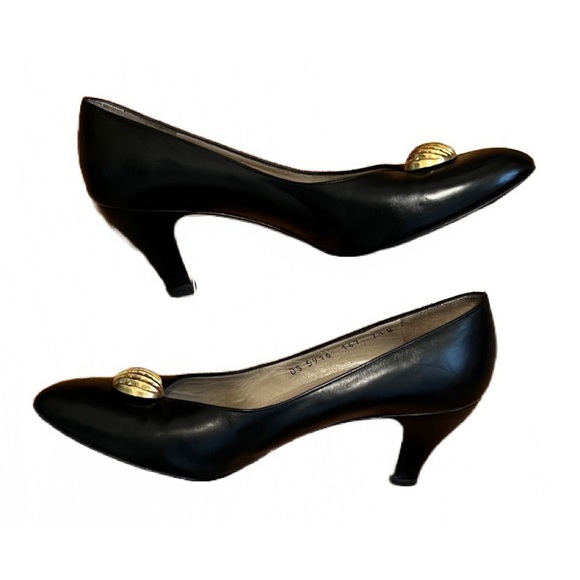 Salvatore Ferragamo Vintage Black Heels with Gold - Picture 6 of 8